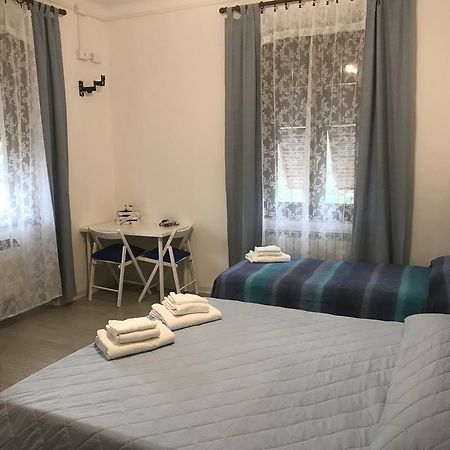 Albergo Chiara Savignone Екстериор снимка