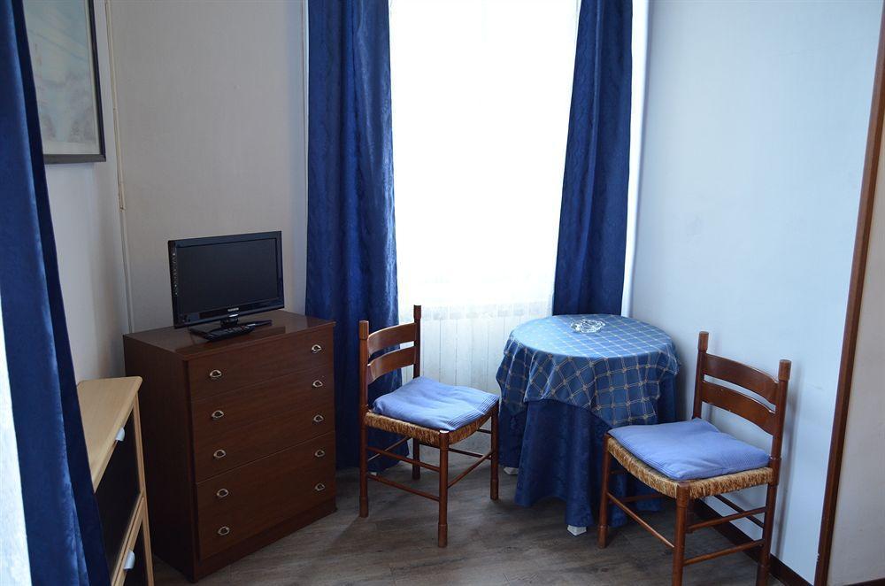 Albergo Chiara Savignone Екстериор снимка