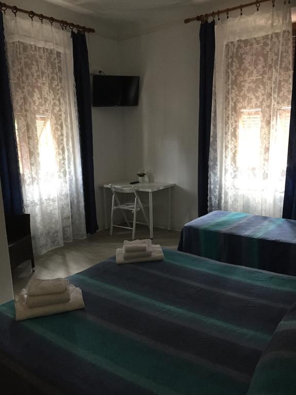 Albergo Chiara Savignone Екстериор снимка