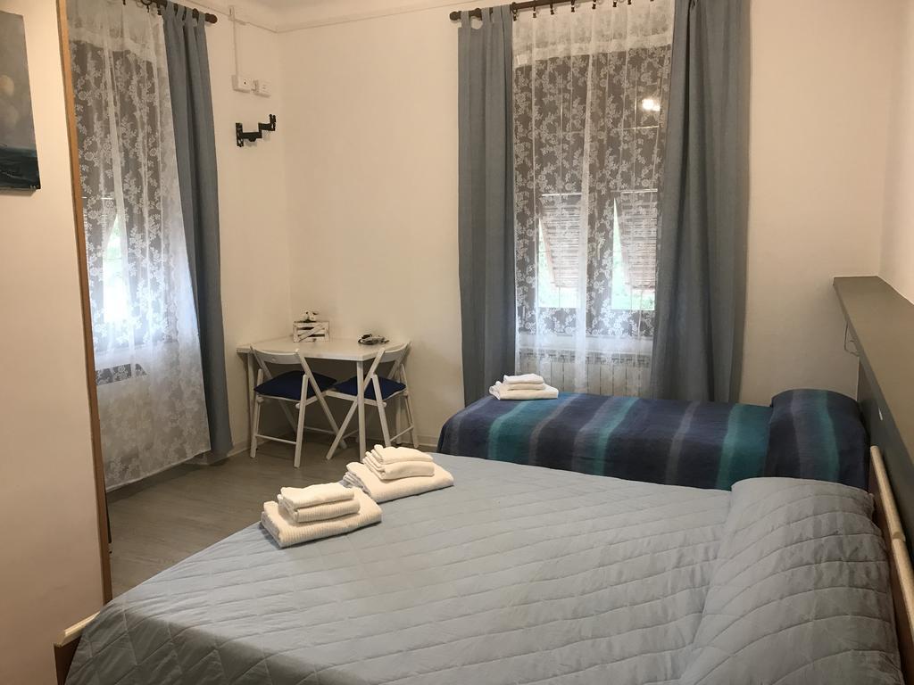 Albergo Chiara Savignone Екстериор снимка
