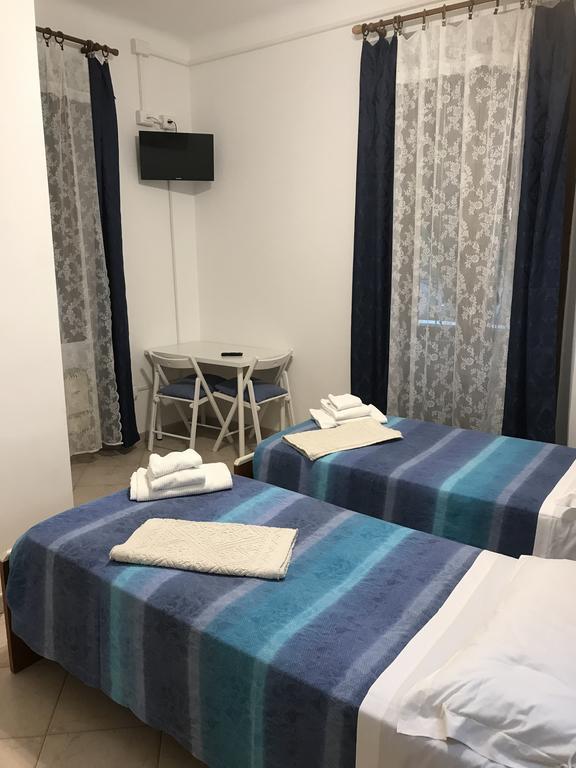 Albergo Chiara Savignone Екстериор снимка